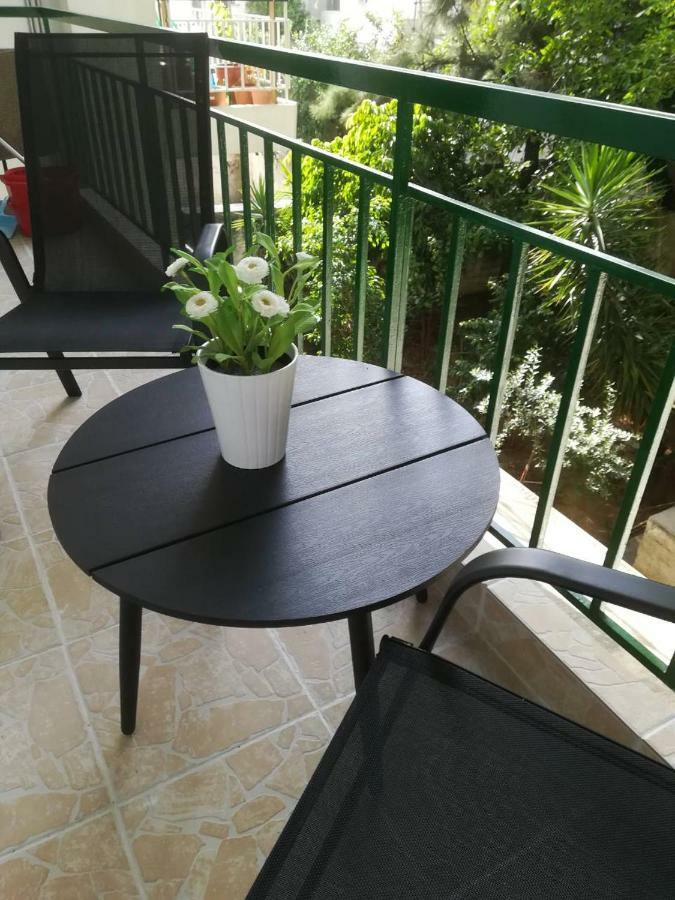 Fairytale House Apartment เอเธนส์ ภายนอก รูปภาพ